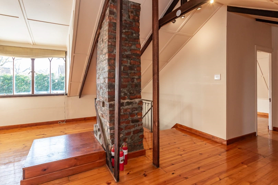 6 Bedroom Property for Sale in Newlands Western Cape